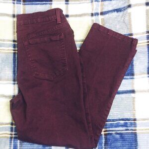 Gloria Vanderbilt Maroon Amanda Jeans Size 8 Short